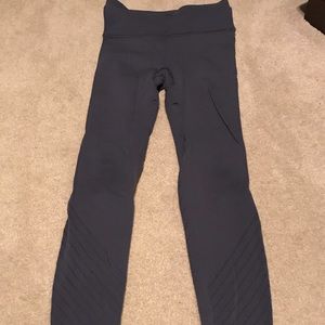 Lululemon Leggings With Mesh Holes 